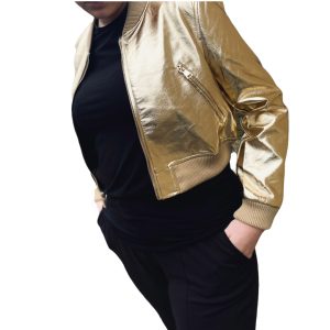 Afbeelding van goudkleurig imitatie leren bomberjack dames.